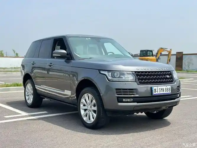 15年路虎揽胜 中规汽油 纯一手 四处做漆 实表11万 价格
