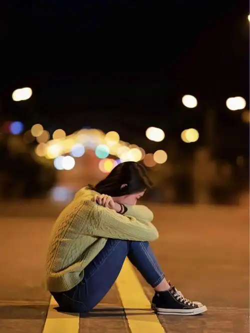 它可以让人感受到无尽的幸福和温暖,也可以让人沉浸在痛苦和悲伤之中