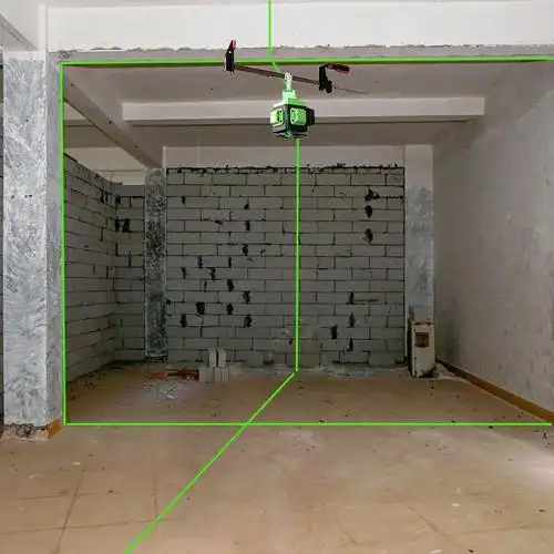 红外线水平仪绿光高精度砌墙砌砖神器贴墙强光细线水平仪
