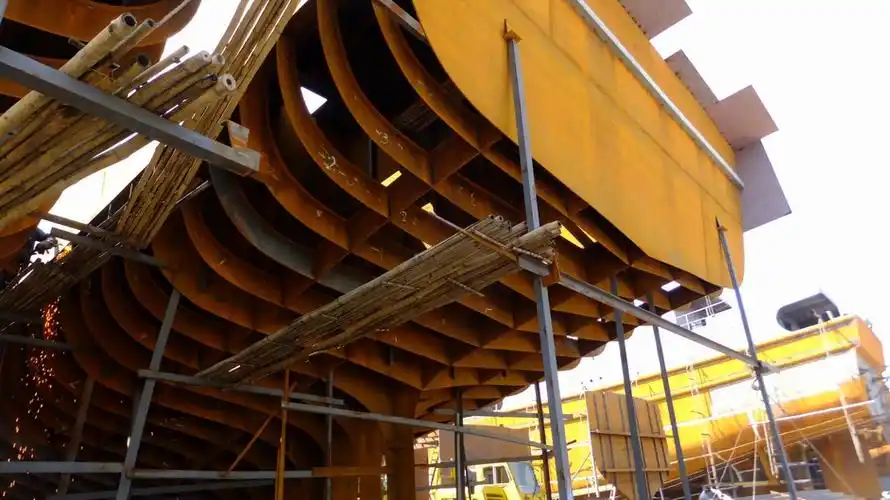 铁船是这样造成的