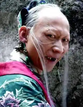 李明:荧幕第一丑男的美丽人生,妻子对我一见钟情_生活_小时候_剧照