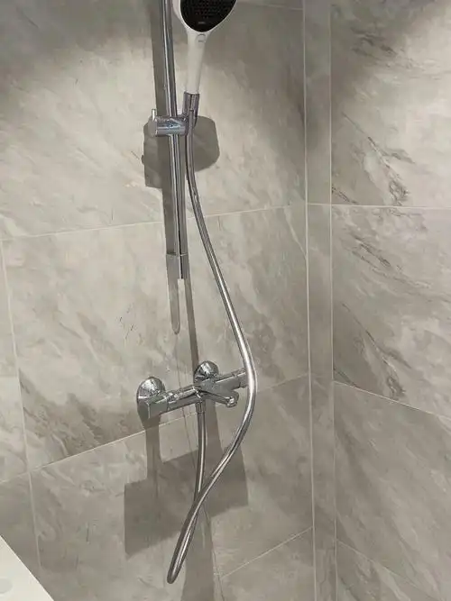 汉斯格雅龙头花洒安装完毕