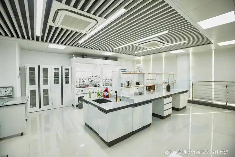 二,实验室设计实验检测实验室要选在光线充足,避风,安静清洁的环境,最