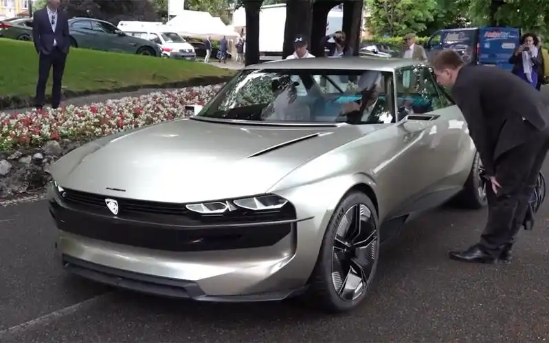 标致复古概念车现身,令人眼前一亮的设计