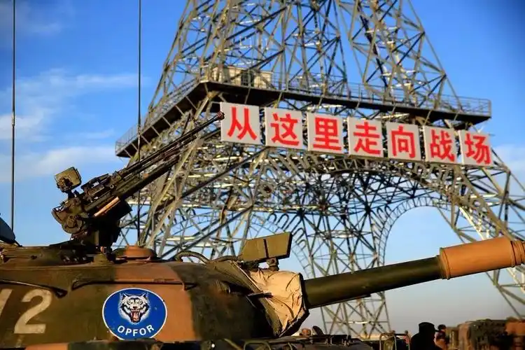 蓝军旅走进素有"朱日和之狼""外星人部队"组织的"战鼓阵阵"系列网络