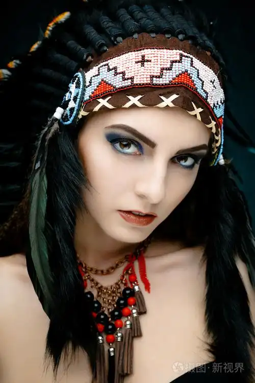 美国印第安原住民女子