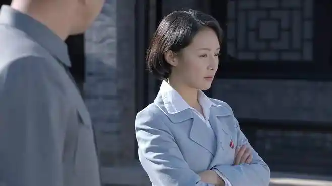 外交风云:何子枫援助非洲回来,要见凌雁爱人,凌雁反应让他懵了-影视综