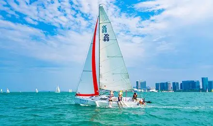 厦门市区五缘湾环岛路赶海一日游亲子时光滩涂赶海捕螃蟹捡贝壳吃海鲜