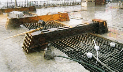 在墩顶托架或膺架上浇筑0号段并实施墩梁临时固结             点击