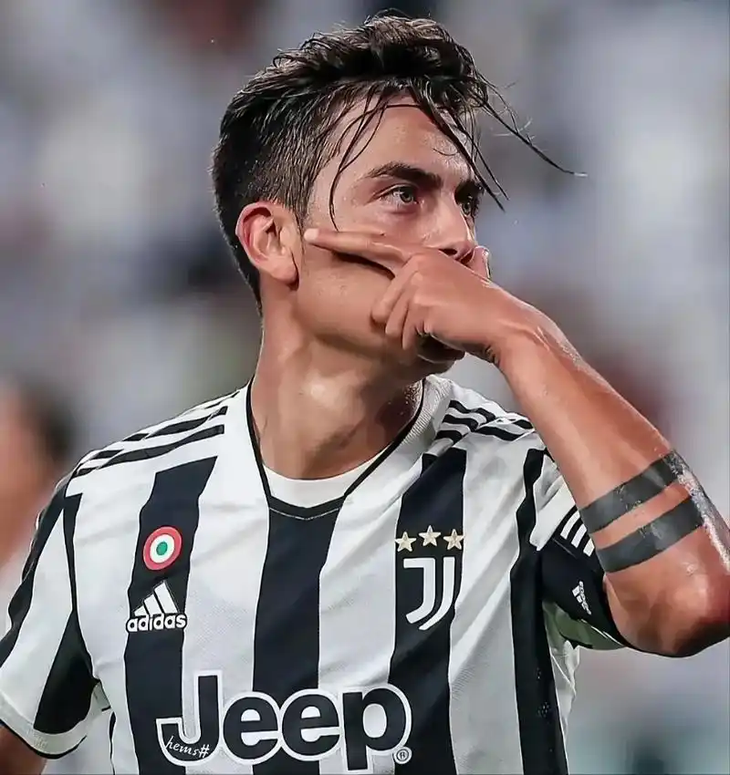 足球 今天是#迪巴拉  #足球头像  - 抖音