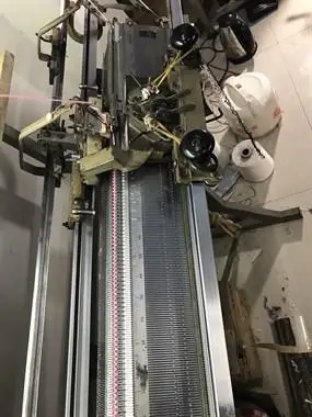 【求购】手摇7针的横机,圆盘套口机.