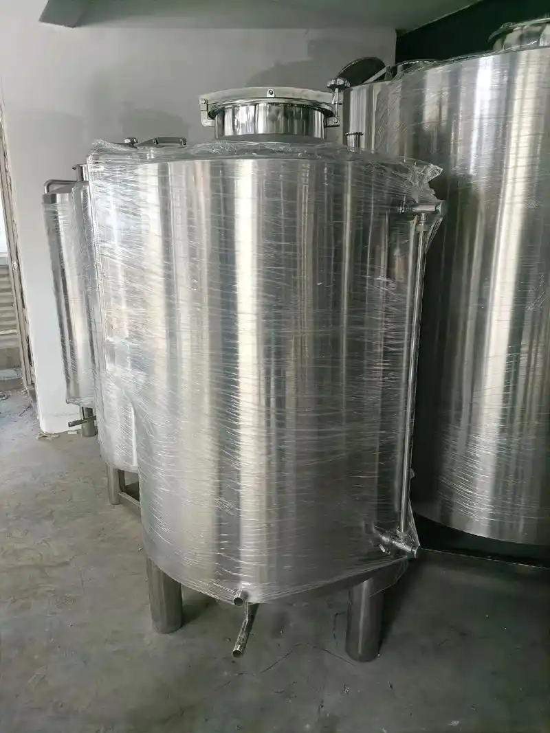 不锈钢储酒罐,不锈钢储油罐.不锈钢储罐罐体密封性能优异,彻底 - 抖音