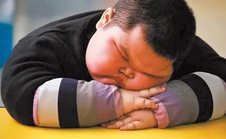 奶奶好心办错事,给孙子吃了这个以后,10岁孩子永远长不高了