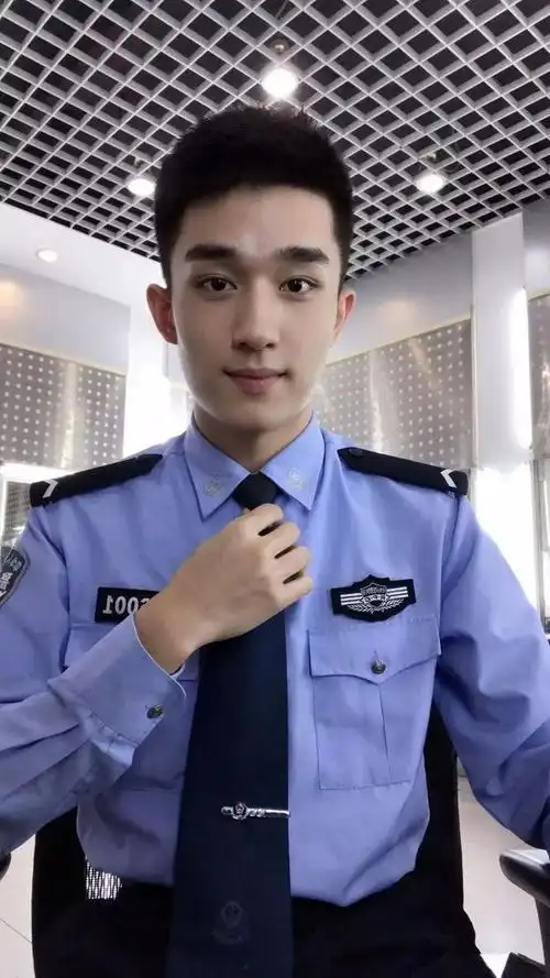 周晨宇出生于1996年4月5日,查看大图周晨宇以及他们现在的样子吧.