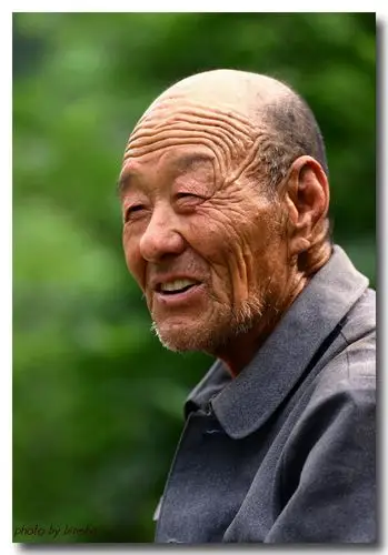 《农村老大爷》