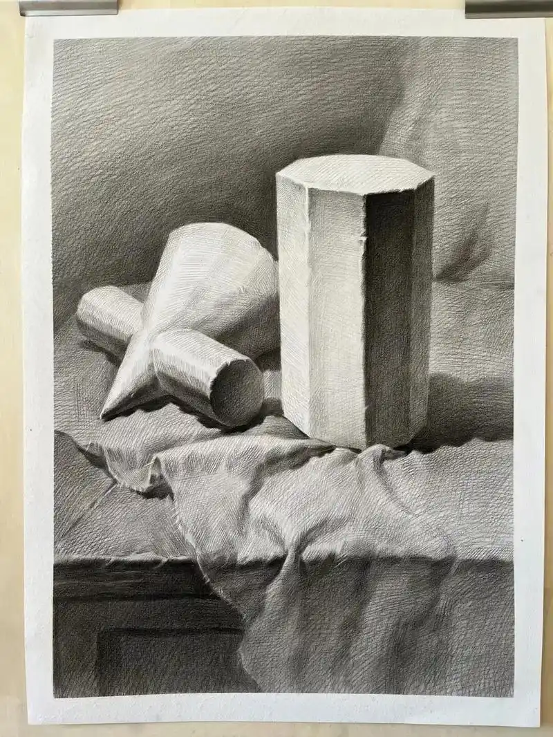 素描#中考美术培训 #充能计划 一组素描静物 - 抖音