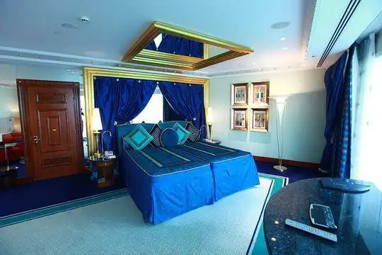 snis的相册-迪拜七星级帆船酒店内景