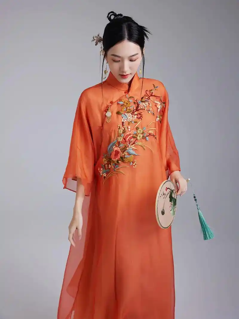 日月羡渠双喜鹊|中国风复古真丝欧根纱绣花改良旗袍连衣裙#抖音 - 抖