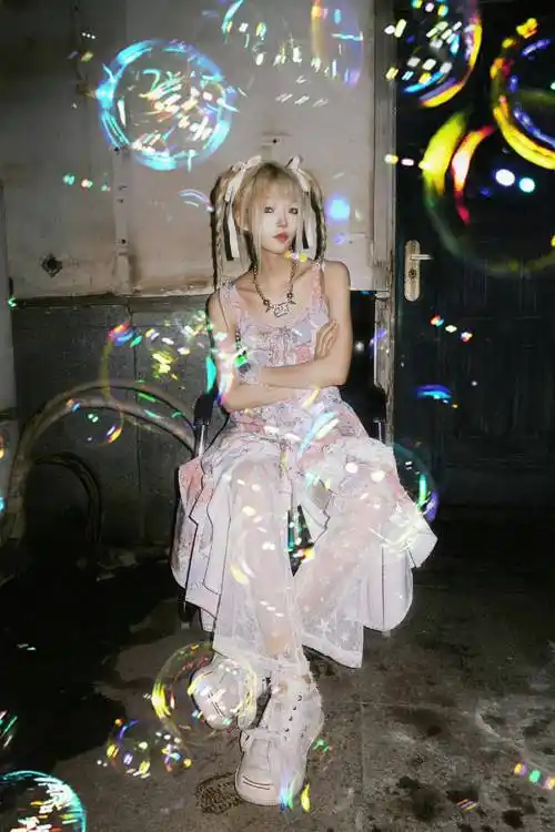 jinx周君怡参加《青年派计划》改编徐良《坏女孩》时代回忆杀引热议