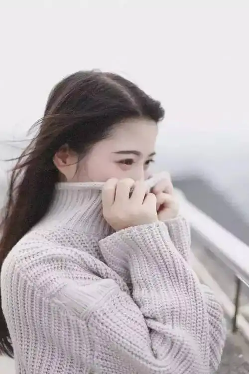 小清新女生侧脸图片女生侧脸唯美图片