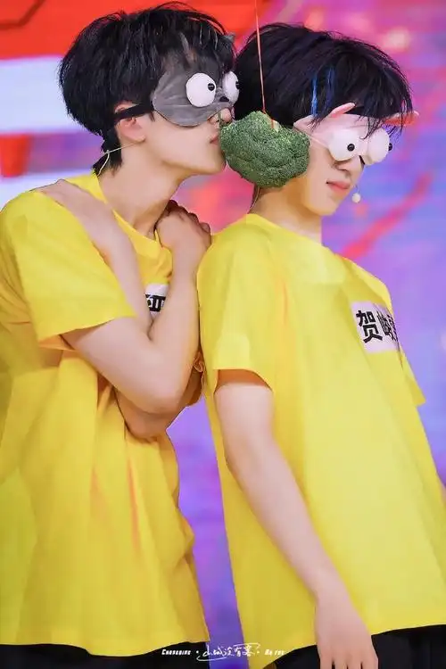 严浩翔贺峻霖和乐队合作好治愈##严浩翔贺峻霖双人舞台##时代少年团