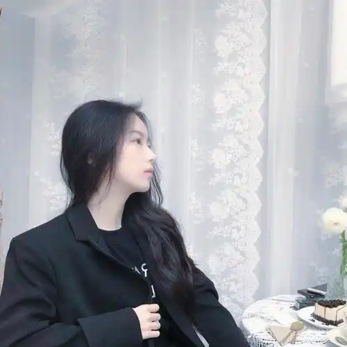 侧脸女头 自调/甜似洝洝入梦