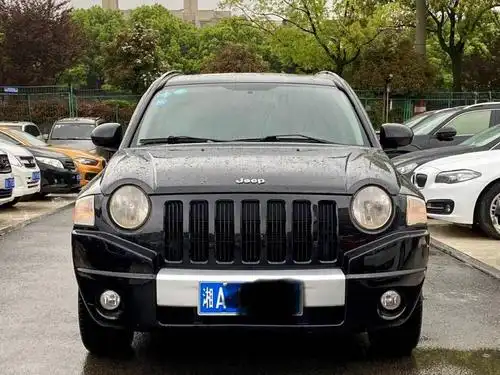 【长沙】2010年12月 jeep 指南者 2010款 2.4l 四驱限量版 自动档