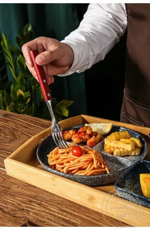 蒙德康日式餐具一人食分格餐盘家用套装减脂大人分餐制早餐定食分隔