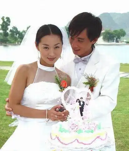 图郑家榆近照曝光揭秘郑家榆情史