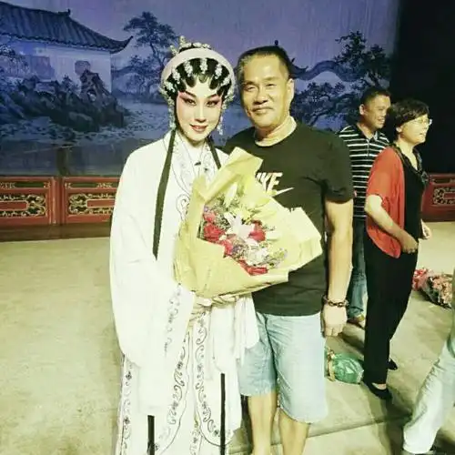 粤曲 同是天涯沦落人全曲 - (晨光宝珠@)(暂离)