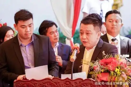 表演结束后,董事长刘大卫先生发表讲话.