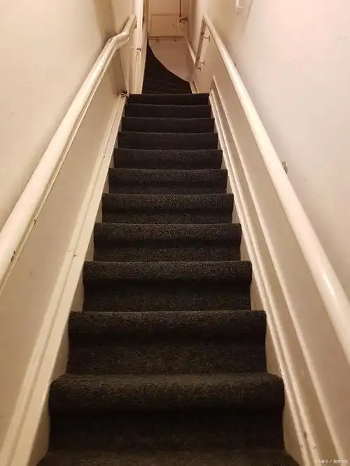 楼梯的形式有哪些?总结了所有的楼梯形式