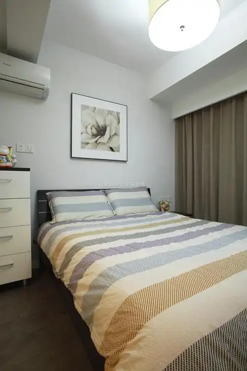 家里门口装修鞋柜宽2米3,高2米6,能提供一些效果图出来参考一下吗