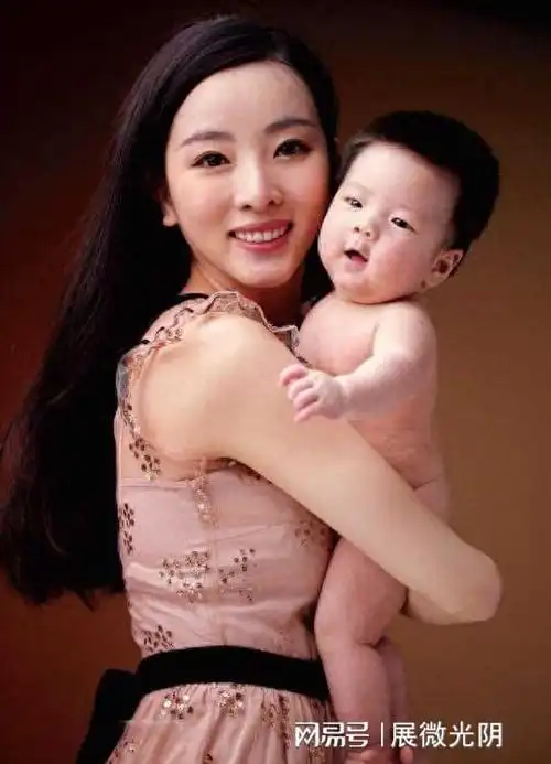 管彤|张蕾|李思思|央视主持人|中国中央电视台_网易订阅