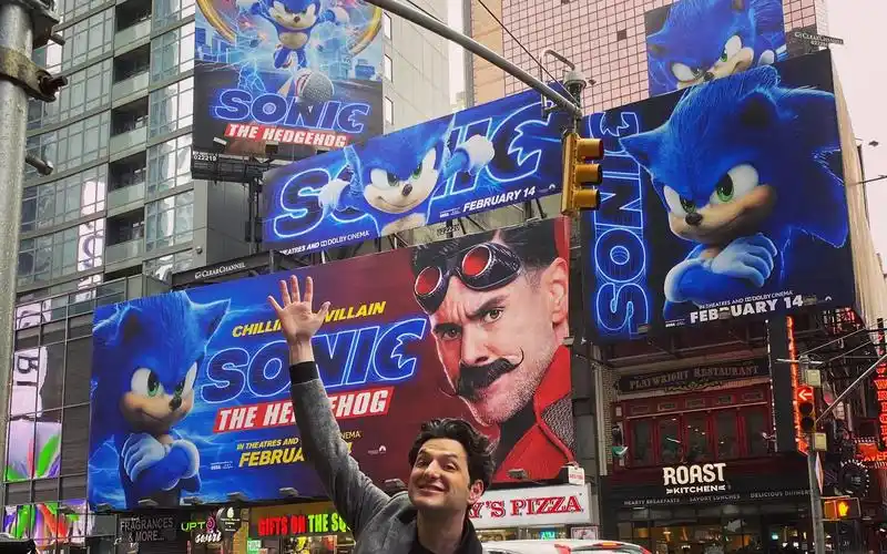 《刺猬索尼克》修改版真人预告片,2020年2月14日上映