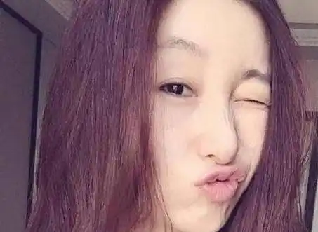 结婚后的秦海璐生活,豪宅装修考究奢华,这鞋柜才是女人的脸面_感觉