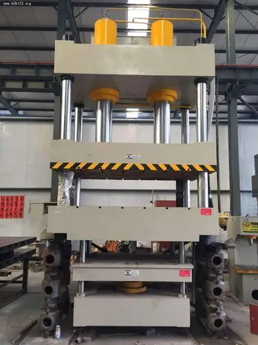 yq32-315t四柱油压机_精工品质_臻品促销_吉鼎液压