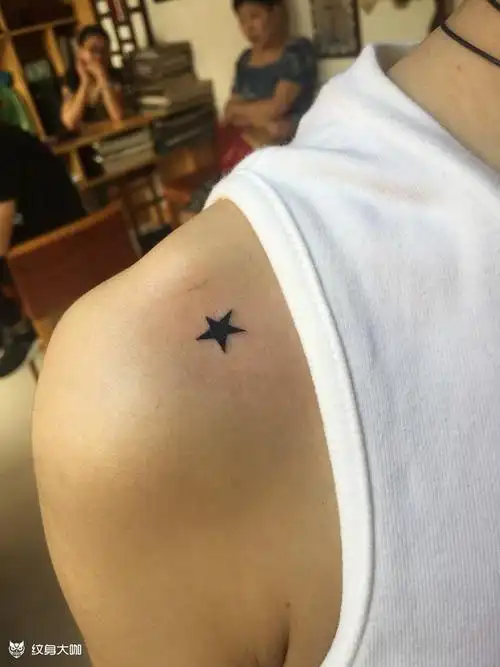 星星_纹身图案手稿图片_王东的纹身作品集