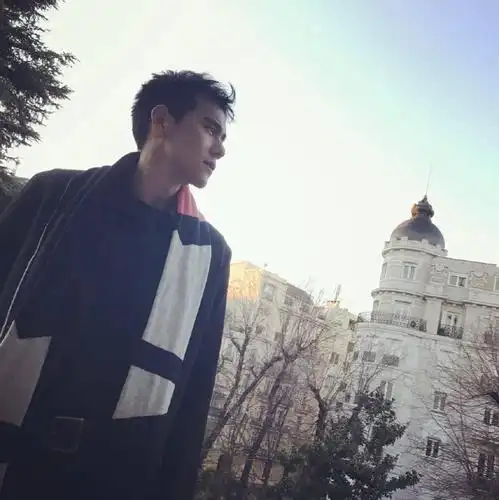 微信头像彭于晏