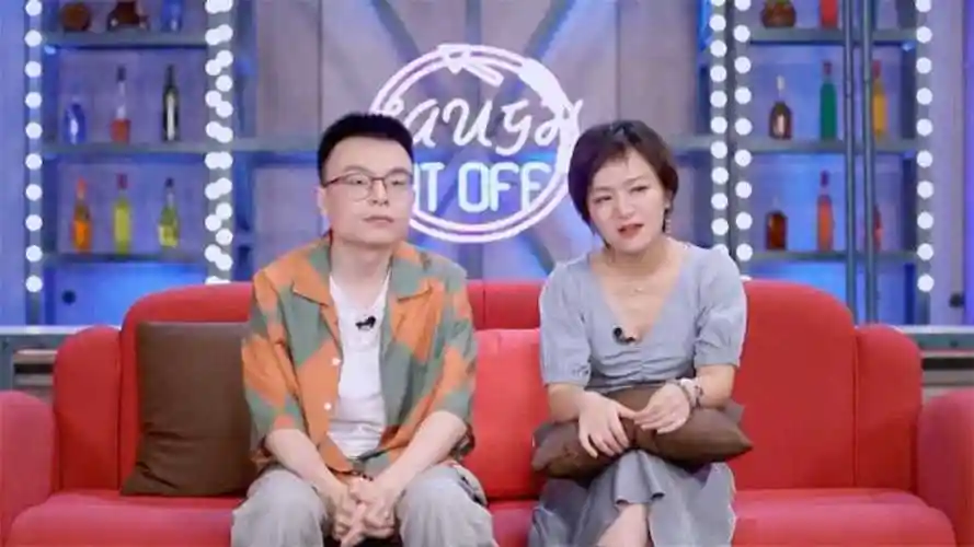 程璐思文回应离婚原因:两个人过于独立,从不干涉对方任何生活