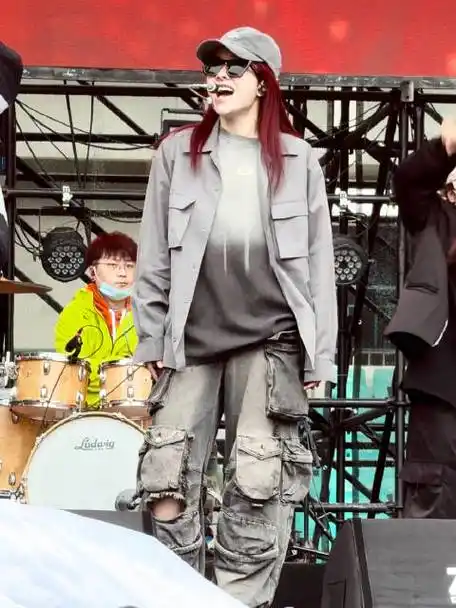 喻言0526生日快乐