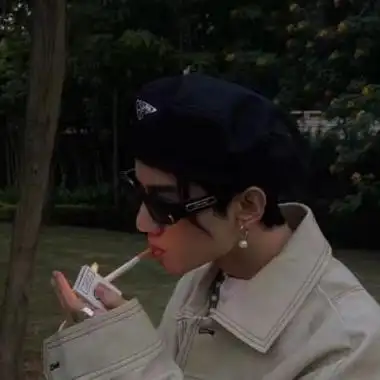 适合用来撩妹的真人男头冷酷高清 很温柔又带有酷酷的男头_男生头像