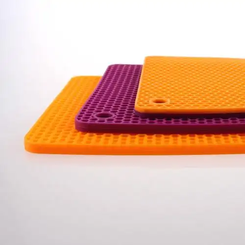 描述 产品名称:食品级硅胶隔热垫 食品级硅胶隔热垫材质:食品级硅胶 &