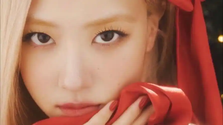 朴彩英solo回归!