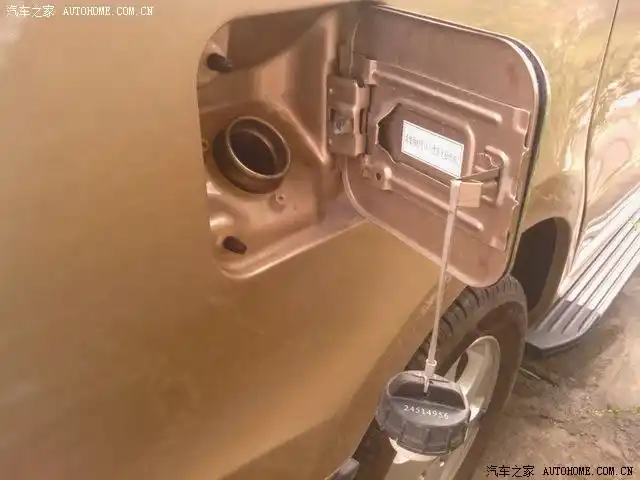【图】油箱盖最简单最好的放置方法_五菱宏光论坛_汽车之家论坛
