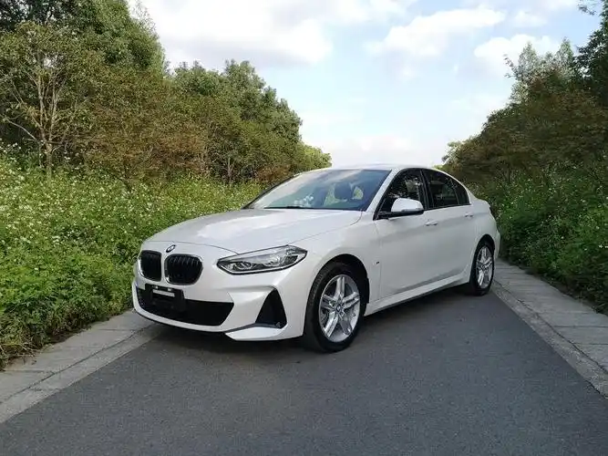 【台州】2020年2月 宝马 宝马1系 2020款 120i m运动套装 自动档