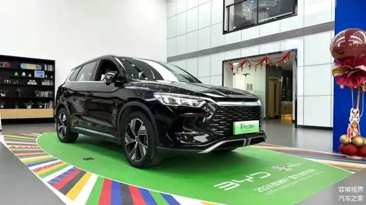 黑武士亮眼,性价比突出,到店体验比亚迪宋pro dm-i荣耀版