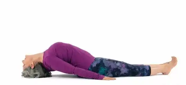 瑜伽体式精讲:鱼式