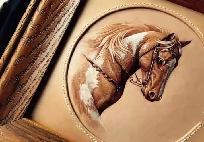 奇人匠心x皮雕工艺非遗项目皮雕手艺人乔雪