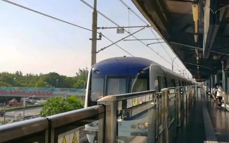 [上海地铁]9号线蚕宝宝910运行实录_哔哩哔哩_bilibili